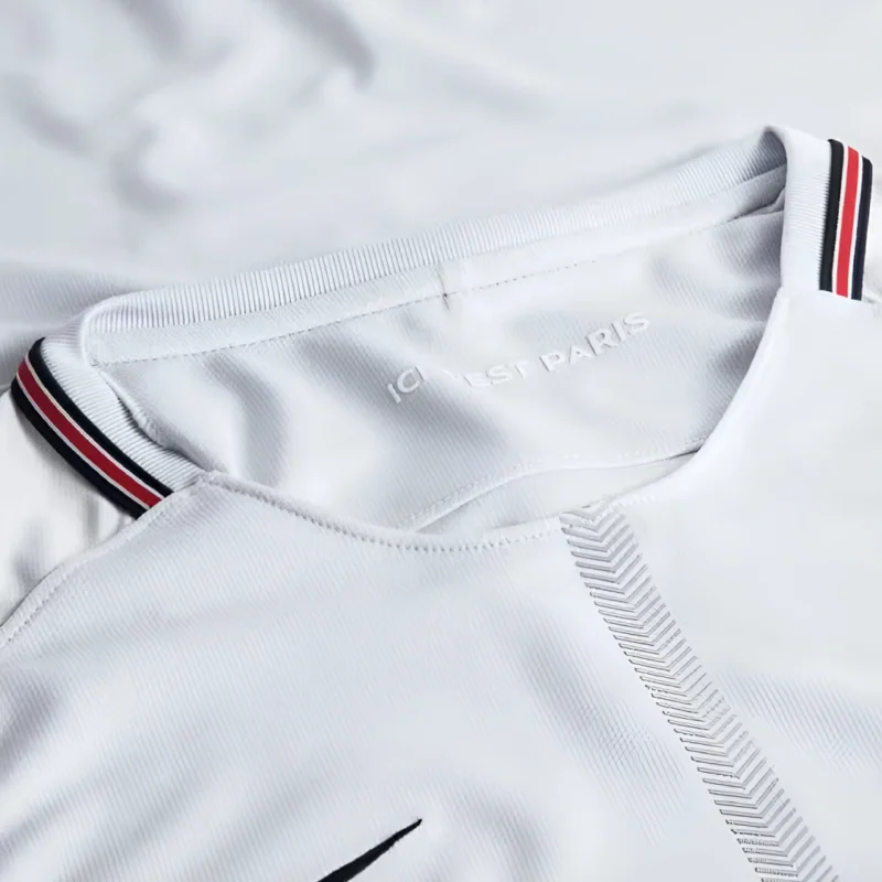 Nike PARIS SAINT-GERMAIN Goalkeeper Jersey - Image 4
