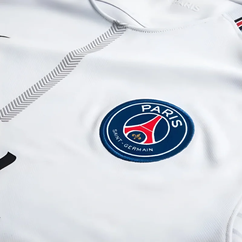 Nike PARIS SAINT-GERMAIN Goalkeeper Jersey - Image 3